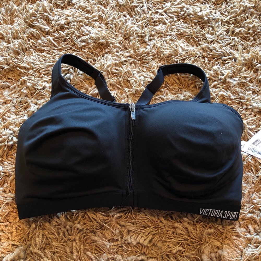 Black Victoria Secrets Sports Bra Size 38DDD