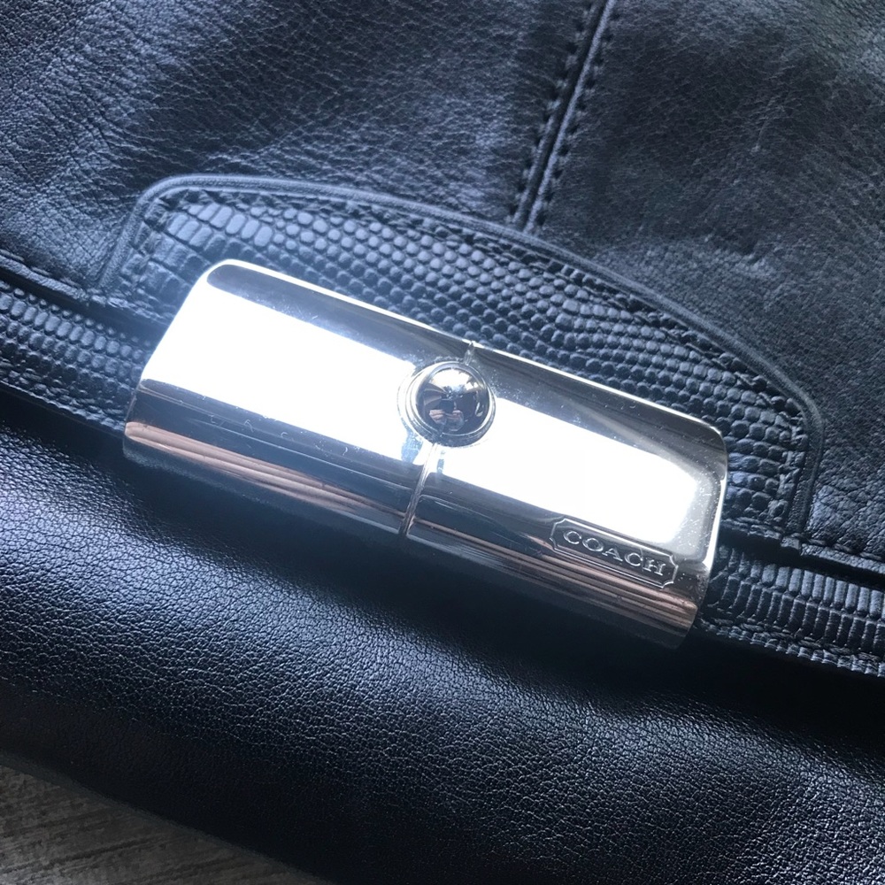 ➳ Authentic Coach Multi-Way Shoulder Bag - Picture 3 of 7