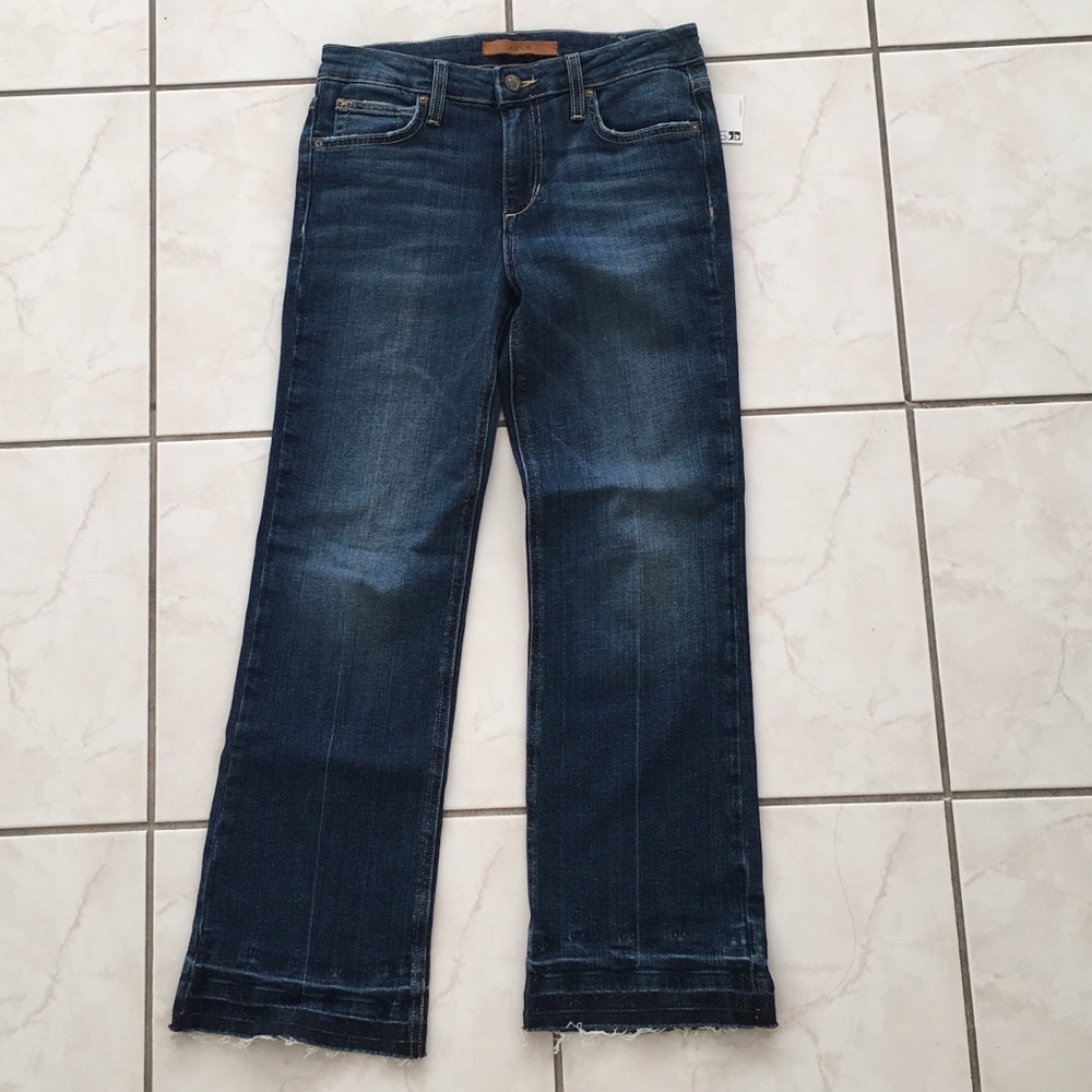 JOE’S JEANS DARK WASH DISTRESSED BOTTOMS JEANS