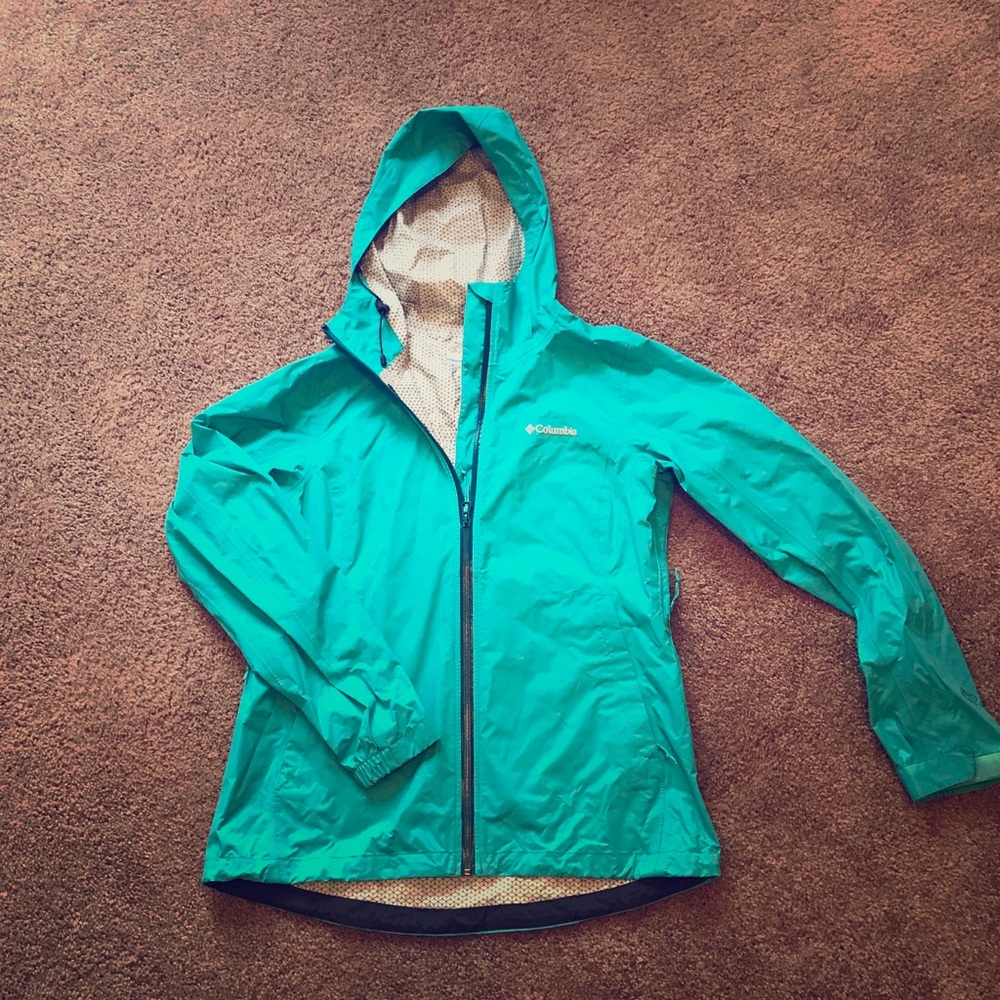 Women’s Columbia Shell Jacket NWOT