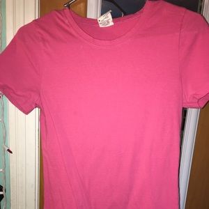 Plain pink tee.