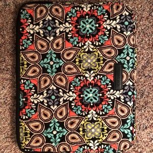 Laptop sleeve