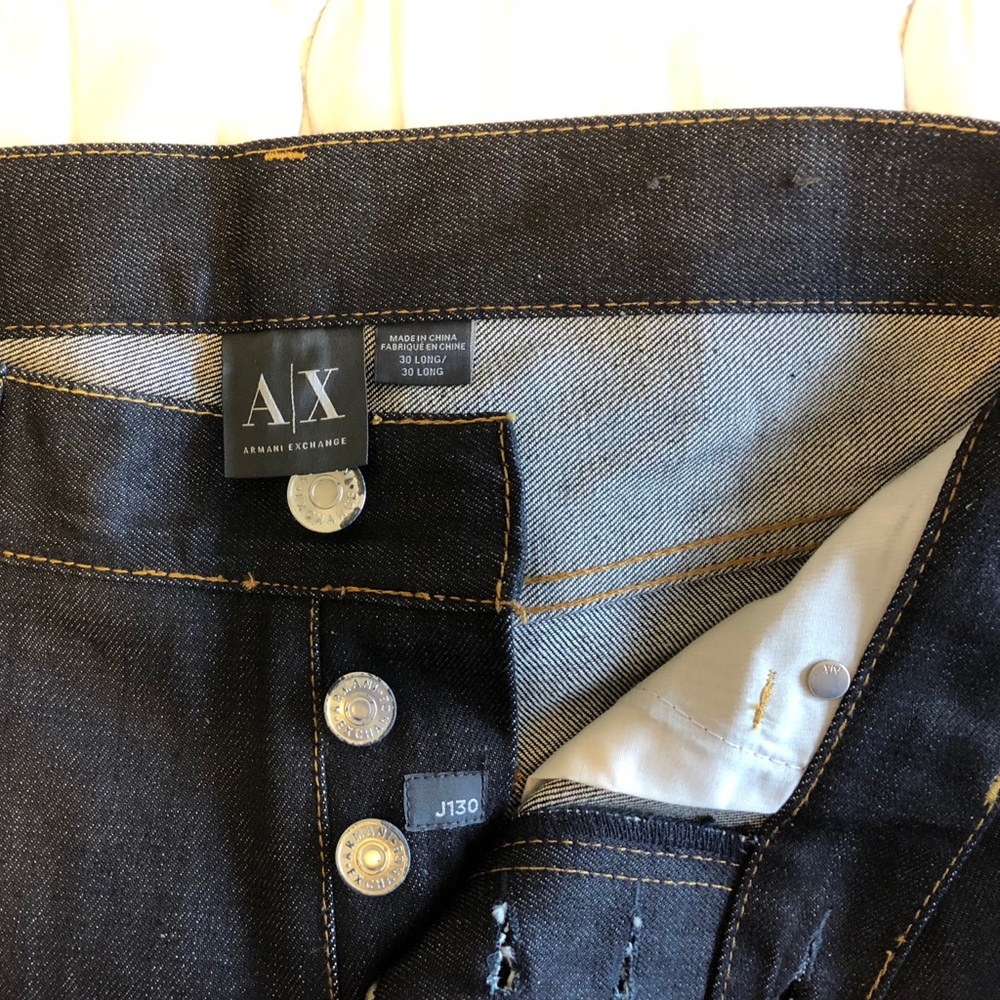 Armani Exchange Men’s J130 skinny jeans. 30x32
