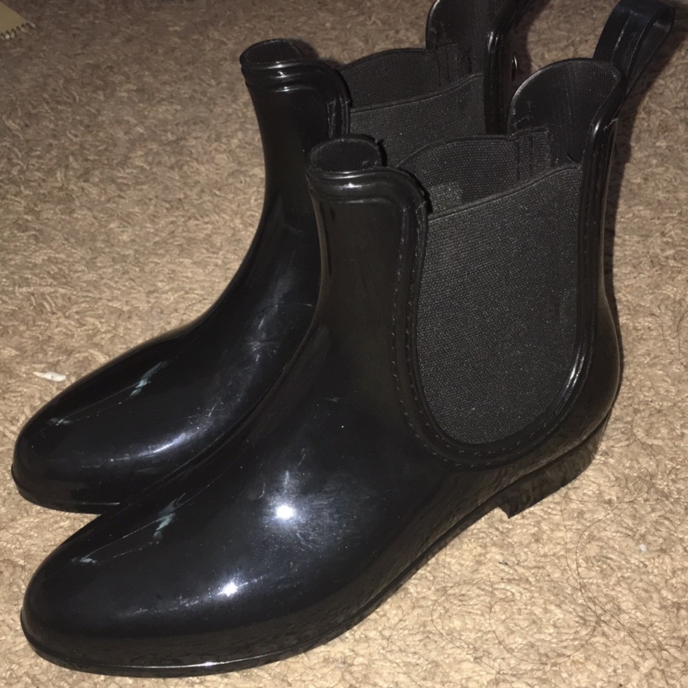 Rain boots