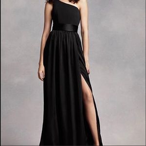 Vera wang one shoulder floor length gown