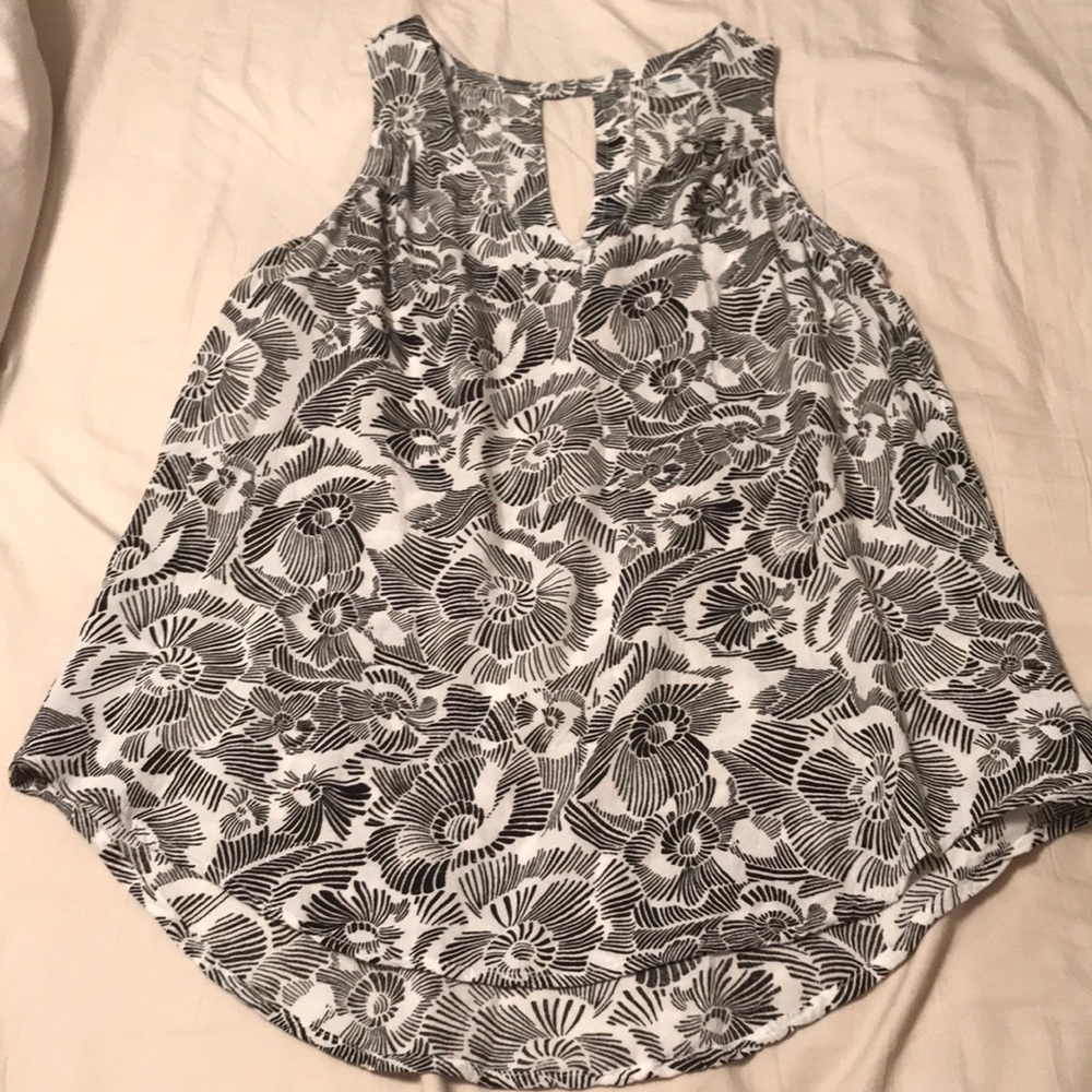 Old Navy tank top