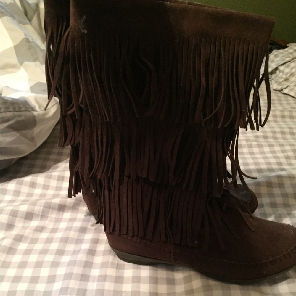 Dark brown fringe booties