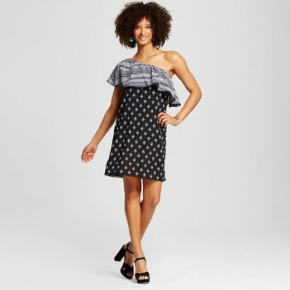 Xhilaration Women's Shift Dress Black One Shoulder