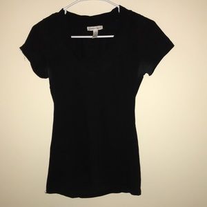Black v neck shirt