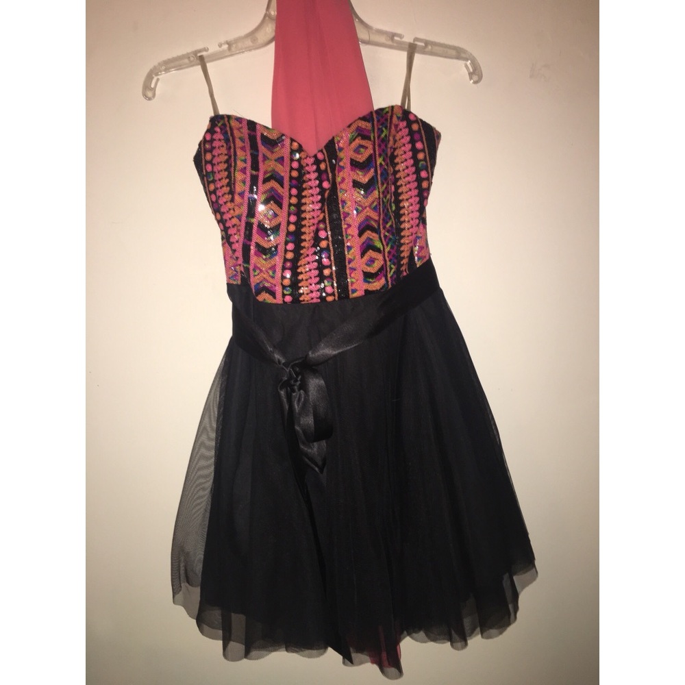 Bright colored mini junior dress!