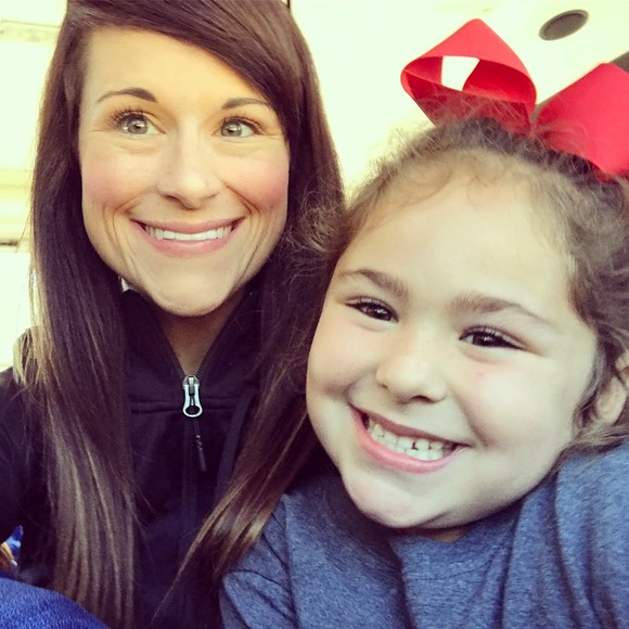 Meet your Posher, Kasie - Picture 1 of 1