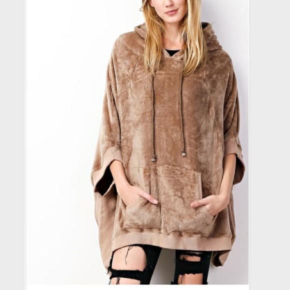 SALE! GRAB ONE NOW! 💕 - Picture 2 of 6