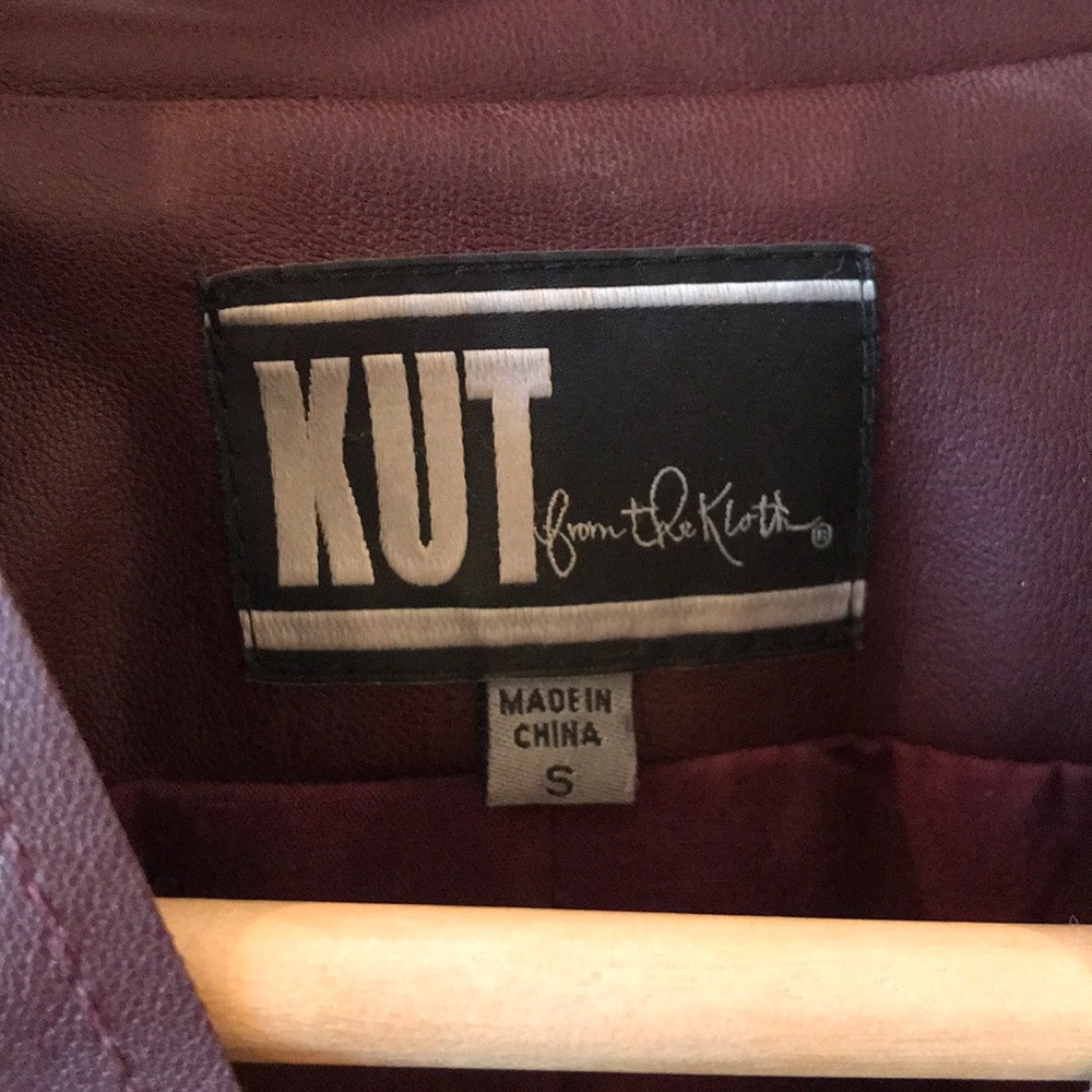 Blazer - Picture 2 of 3