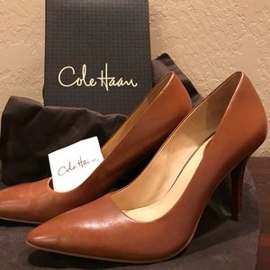 Cole Haan Air Miranda Pump 90 Sz8.5 Woodbury