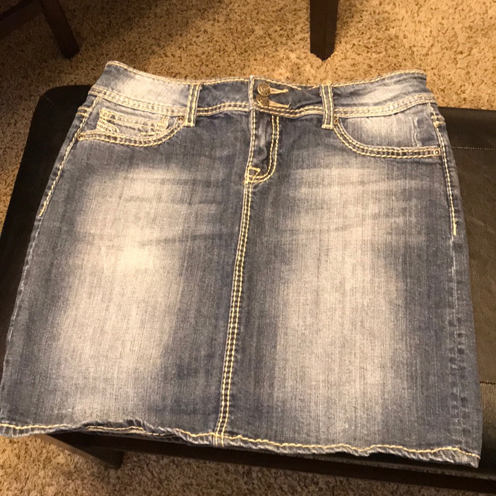 Vigoss skirt