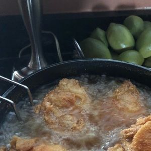 Meet your Posher, Robin