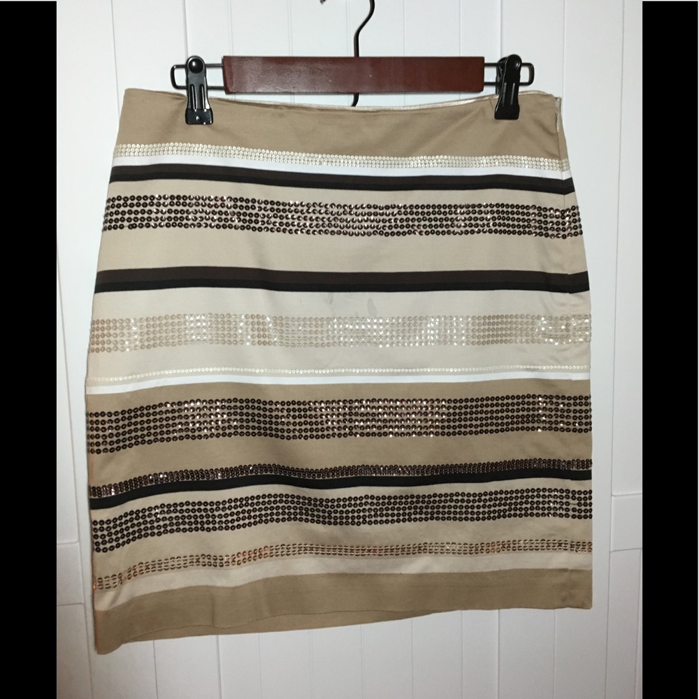 White House Black Market skirt 6