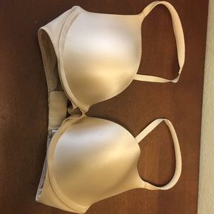 Victoria’s Secret perfect one padded 32D