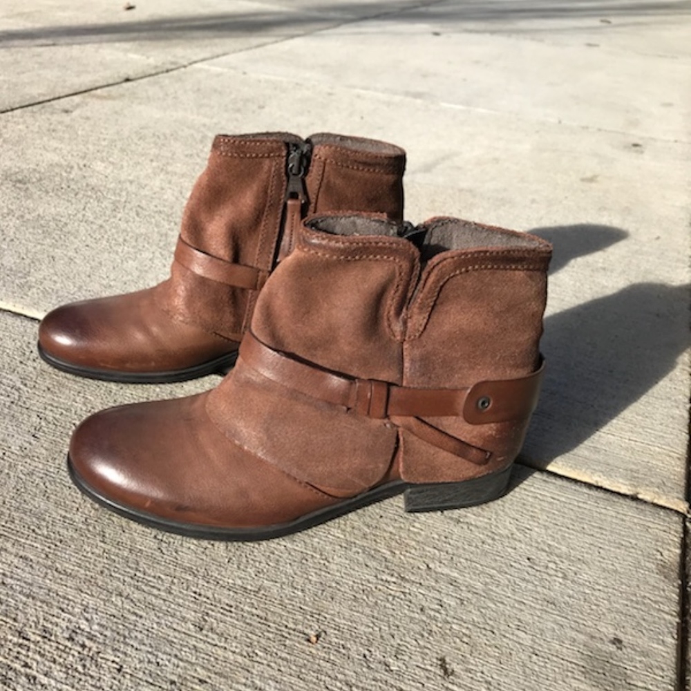NWT Seymour Boot