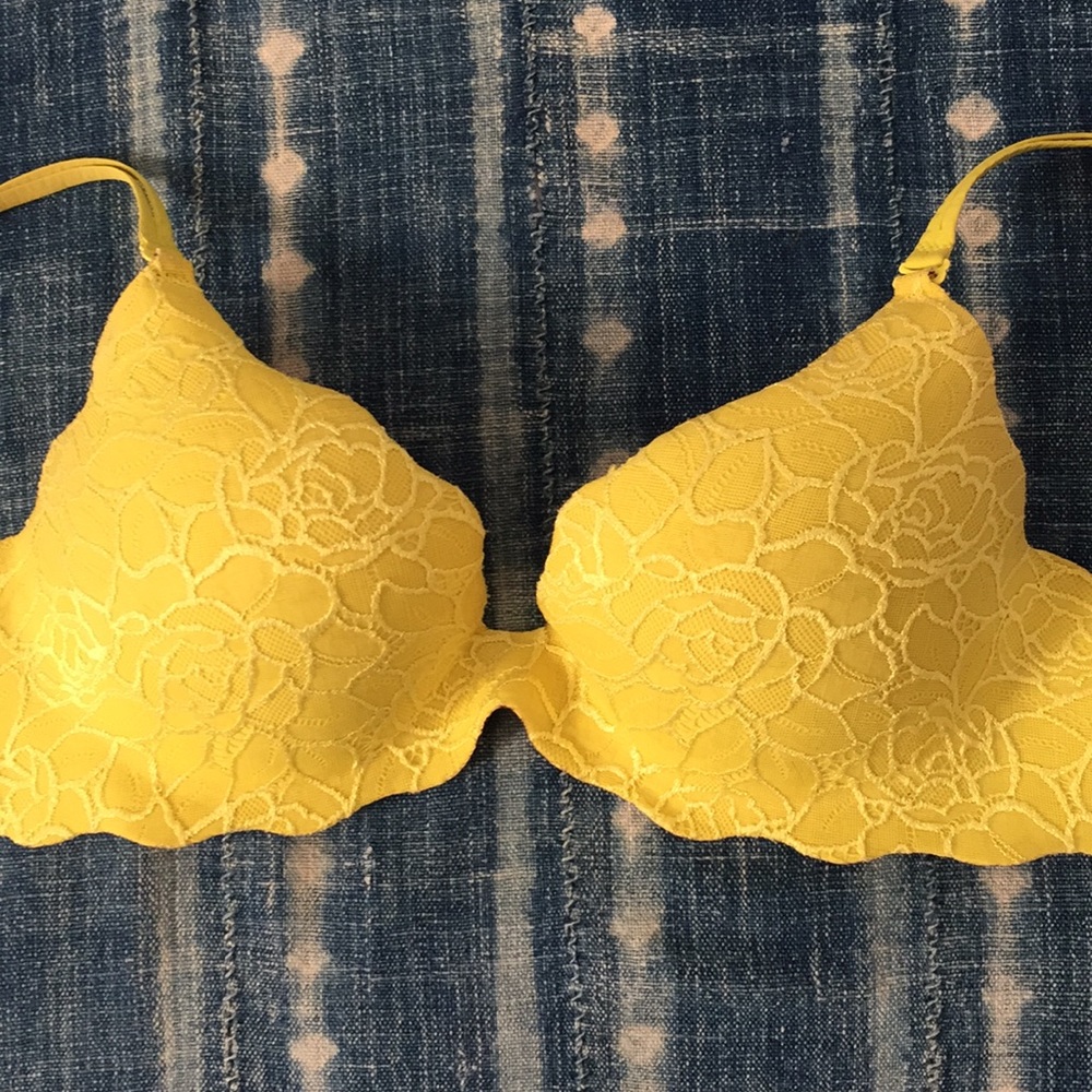 Victoria’s Secret Very Sexy Push Up Bra