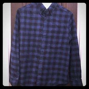 Men’s Flannel style button down