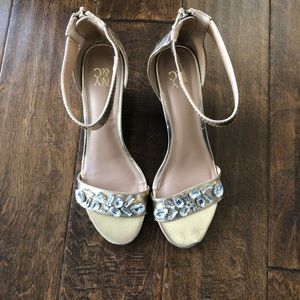 Gold Jeweled Wedge Sandal’s