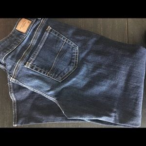 American Eagle artist crop size 10