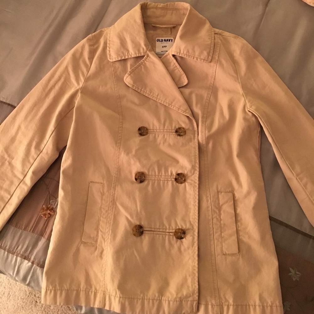 Trench Coat 🧥
