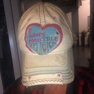 True Religion hat