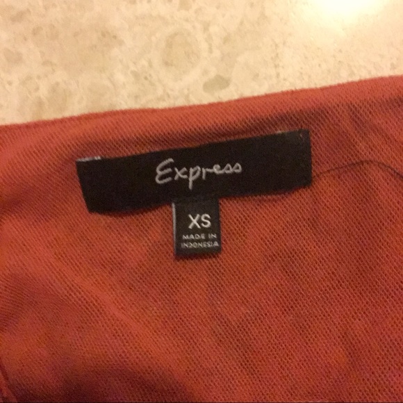 Express Rust Orange Snake Print Top - Picture 4 of 4