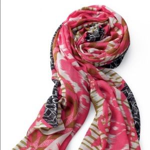 Stella and dot scarf