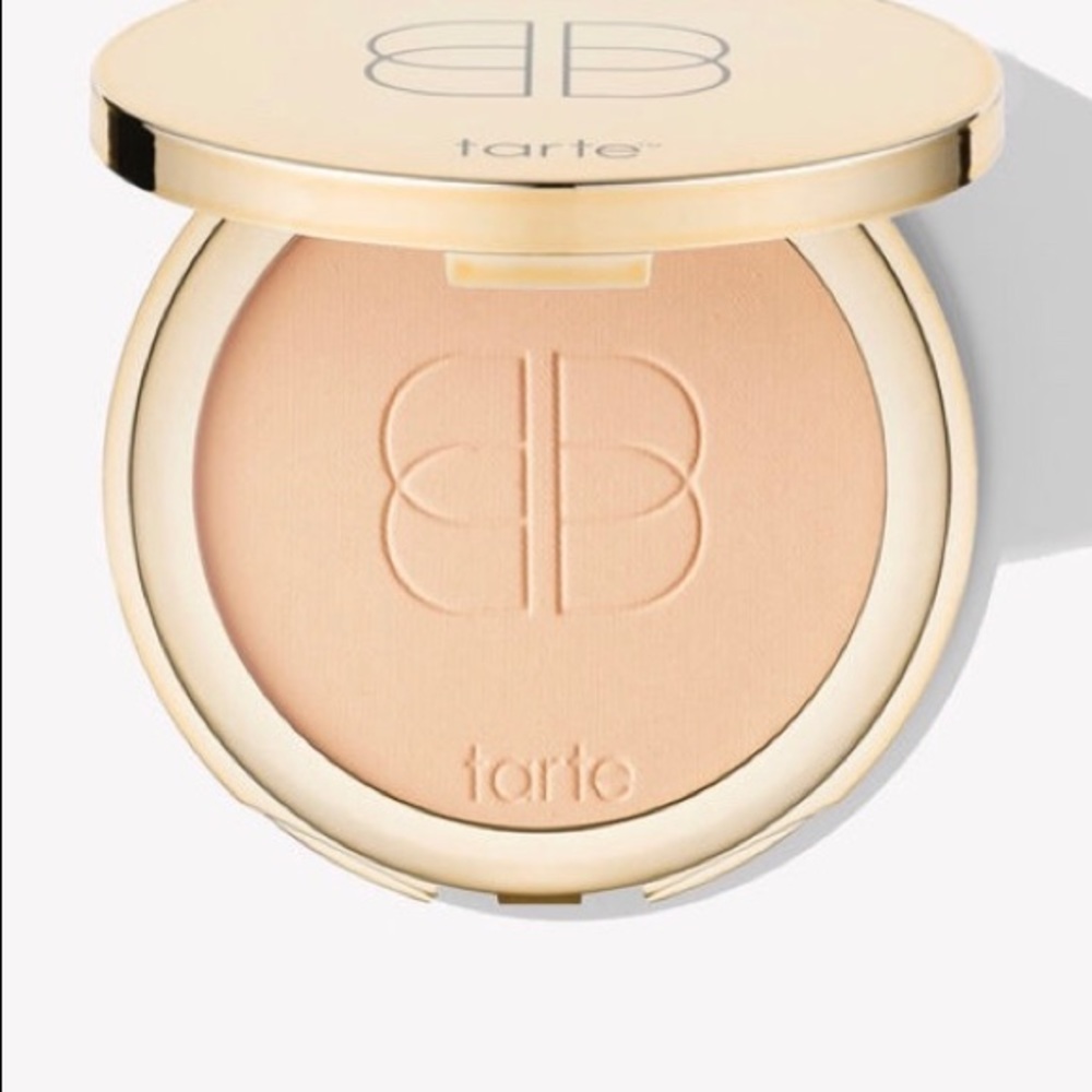 Tarte Confidence creamy powder foundation