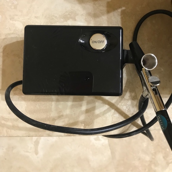 Luminess Airbrush system - Picture 3 of 5