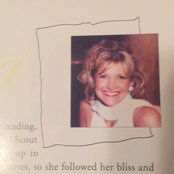 EXC Gift 4 Girls! NWT Colorful Illustrated Children's Book Signed & Personalized - Picture 8 of 8