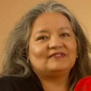 Meet your Posher, Elvira