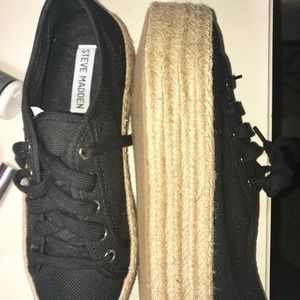 Steve Madden Black Platform Shoes