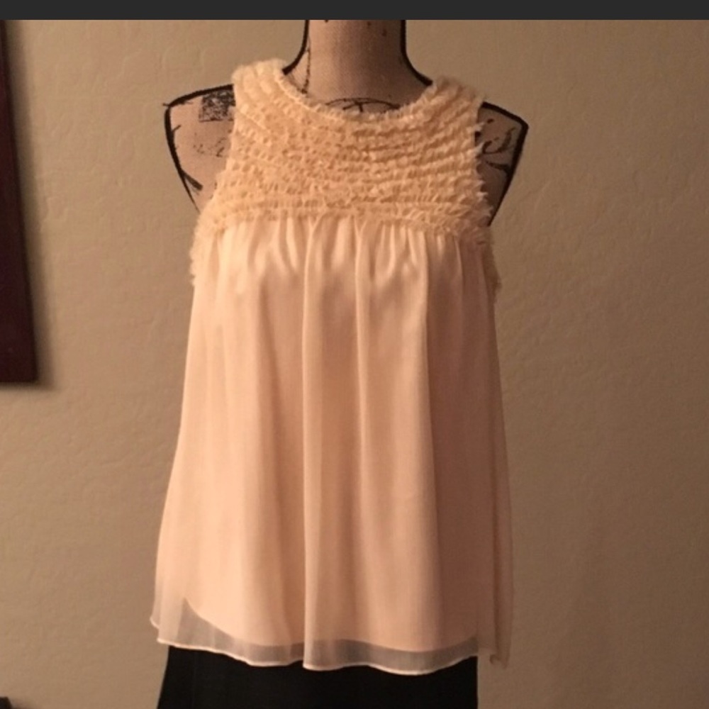 SAKS FIFTH AVE Peach detailed high neck blouse 🌹