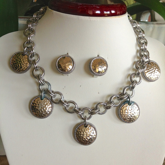 Greek Heavy Link Necklace With Earrings PRICE FIRM - Picture 1 of 2