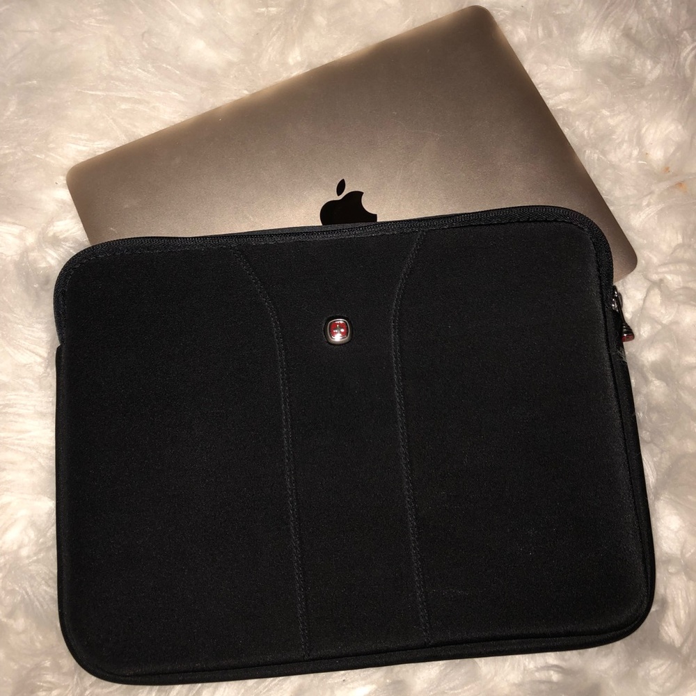 Swiss Gear Macbook Case