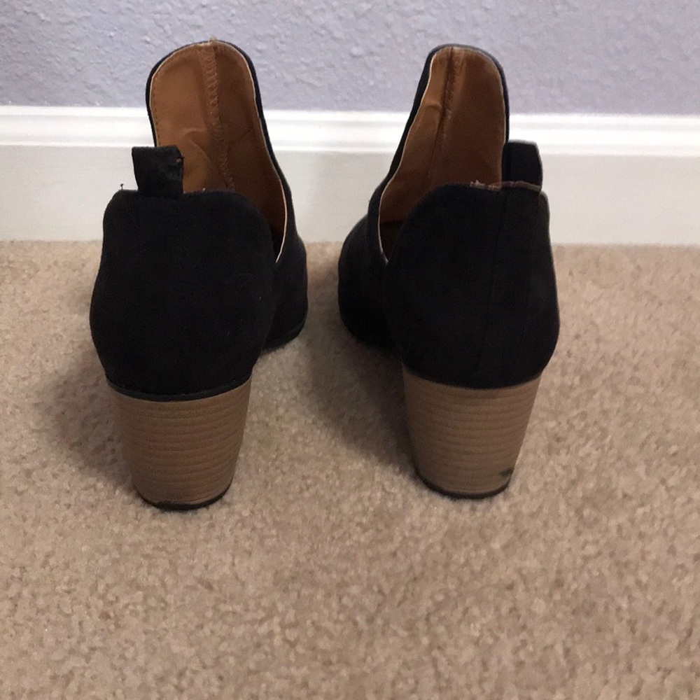 Booties - Picture 3 of 4