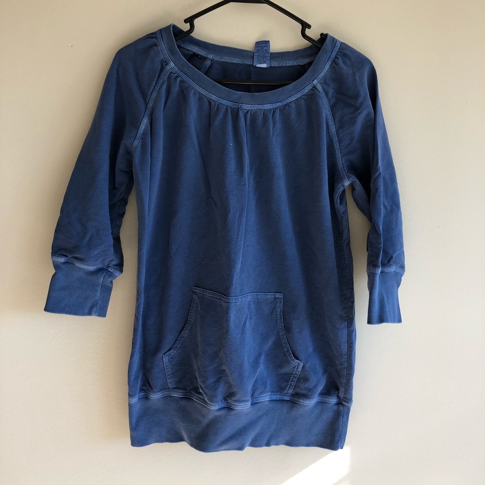 Blue Crew neck top