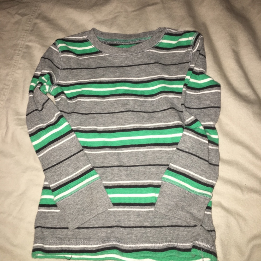 4t long sleeved tee shirt. EUC