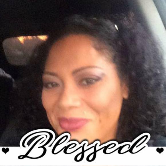 Meet your Posher, Seranequia - Picture 1 of 1