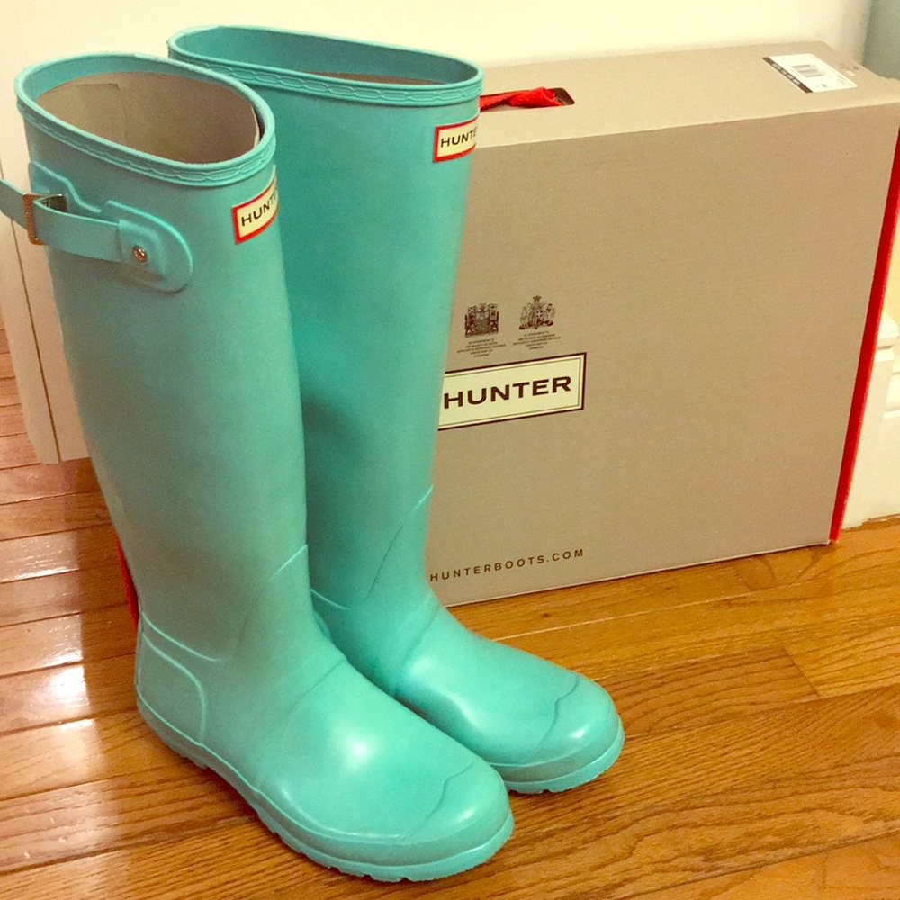Tiffany Blue "mint" Hunter Boots 8