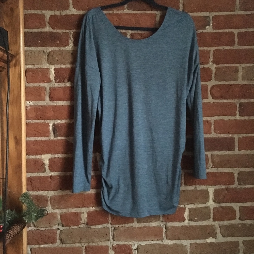 long sleeve athletic top