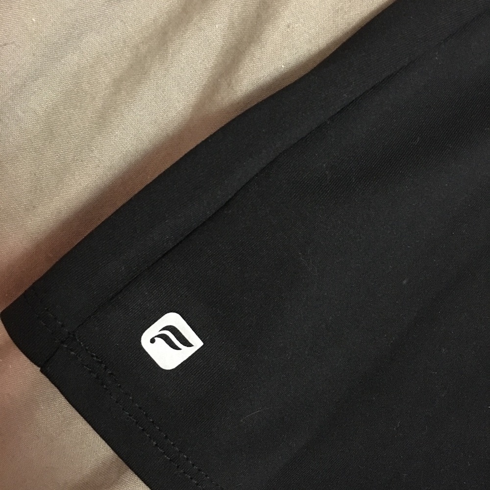 Fabletics Workout Top - image 5