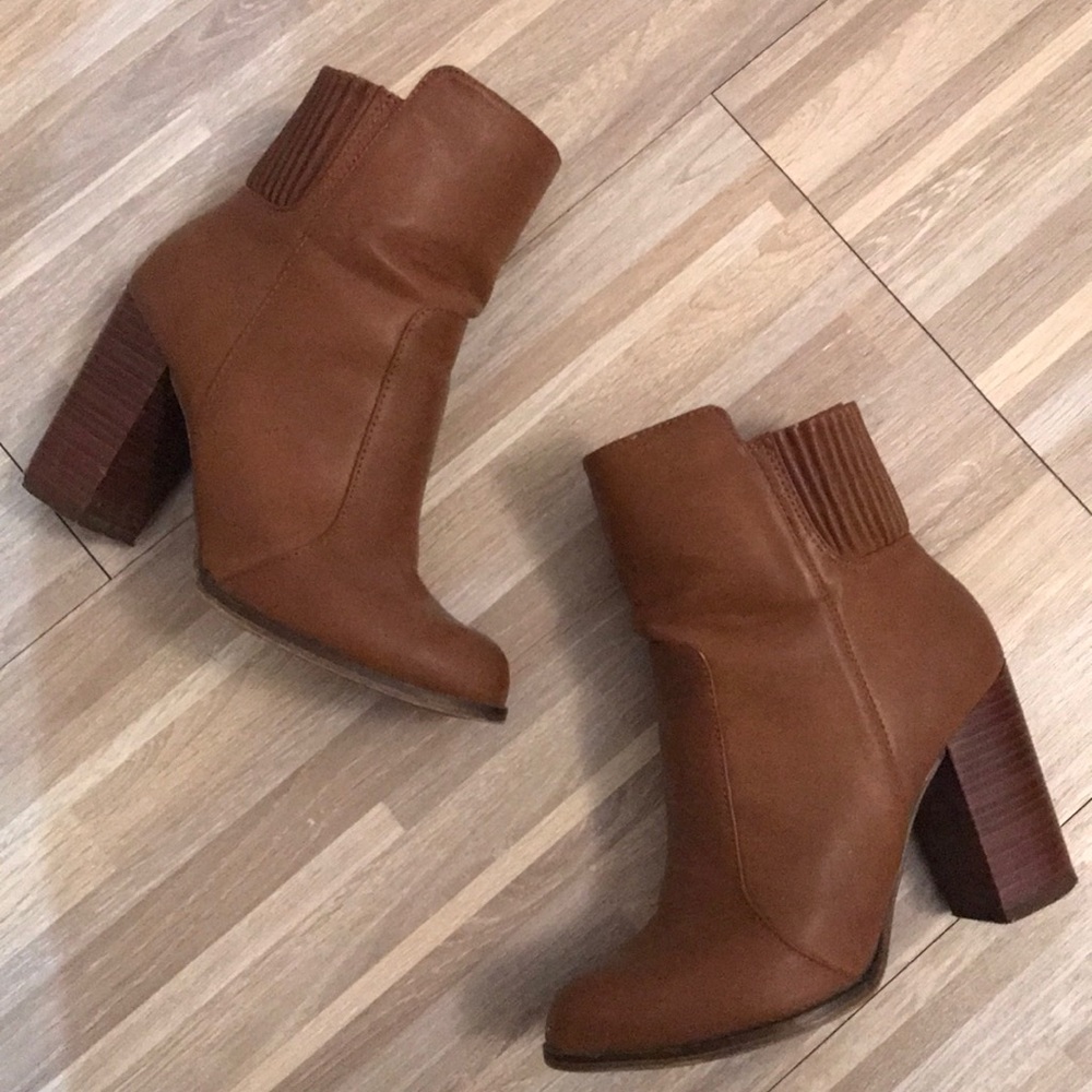 Cognac Zara Booties