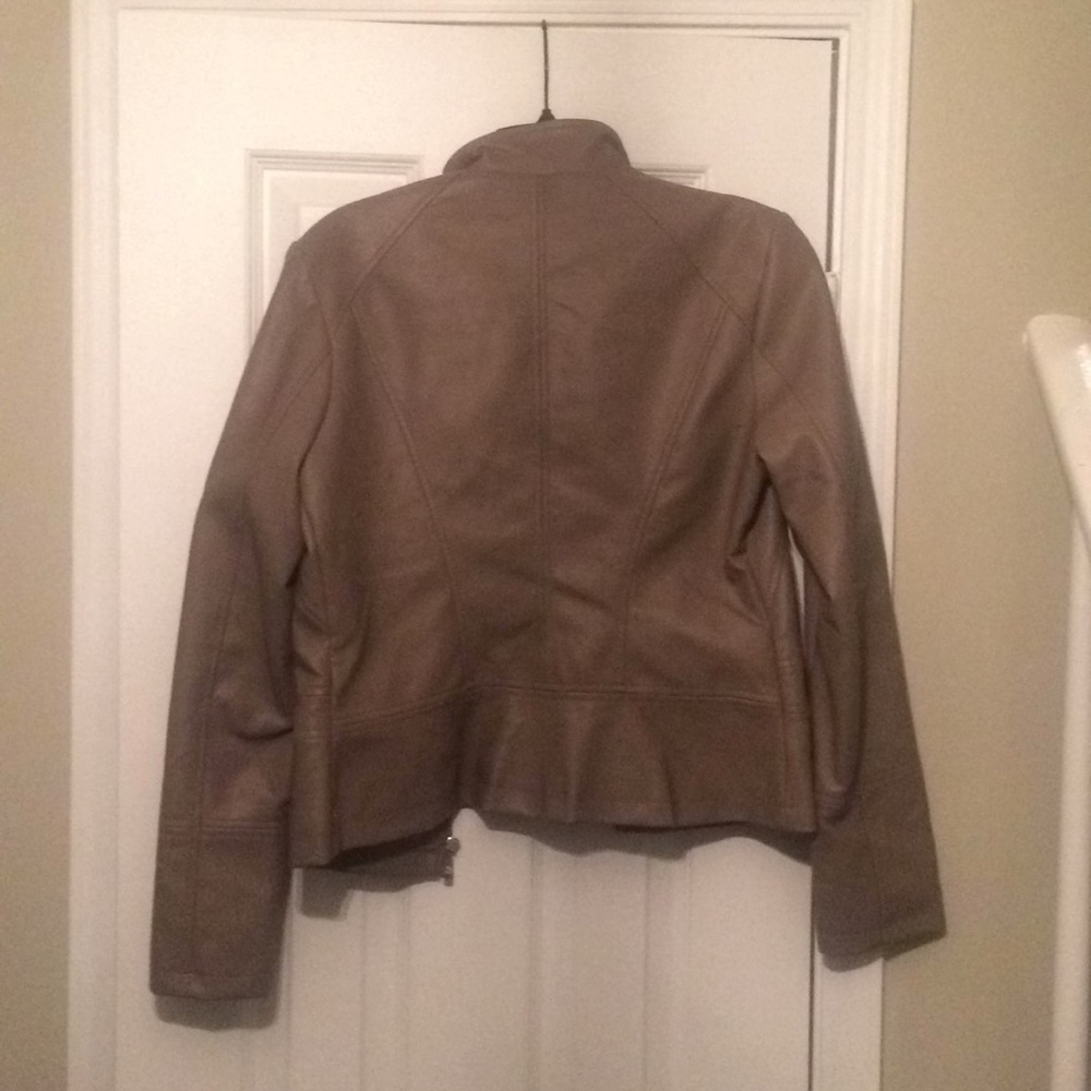 **NWOT** jacket - Picture 5 of 6