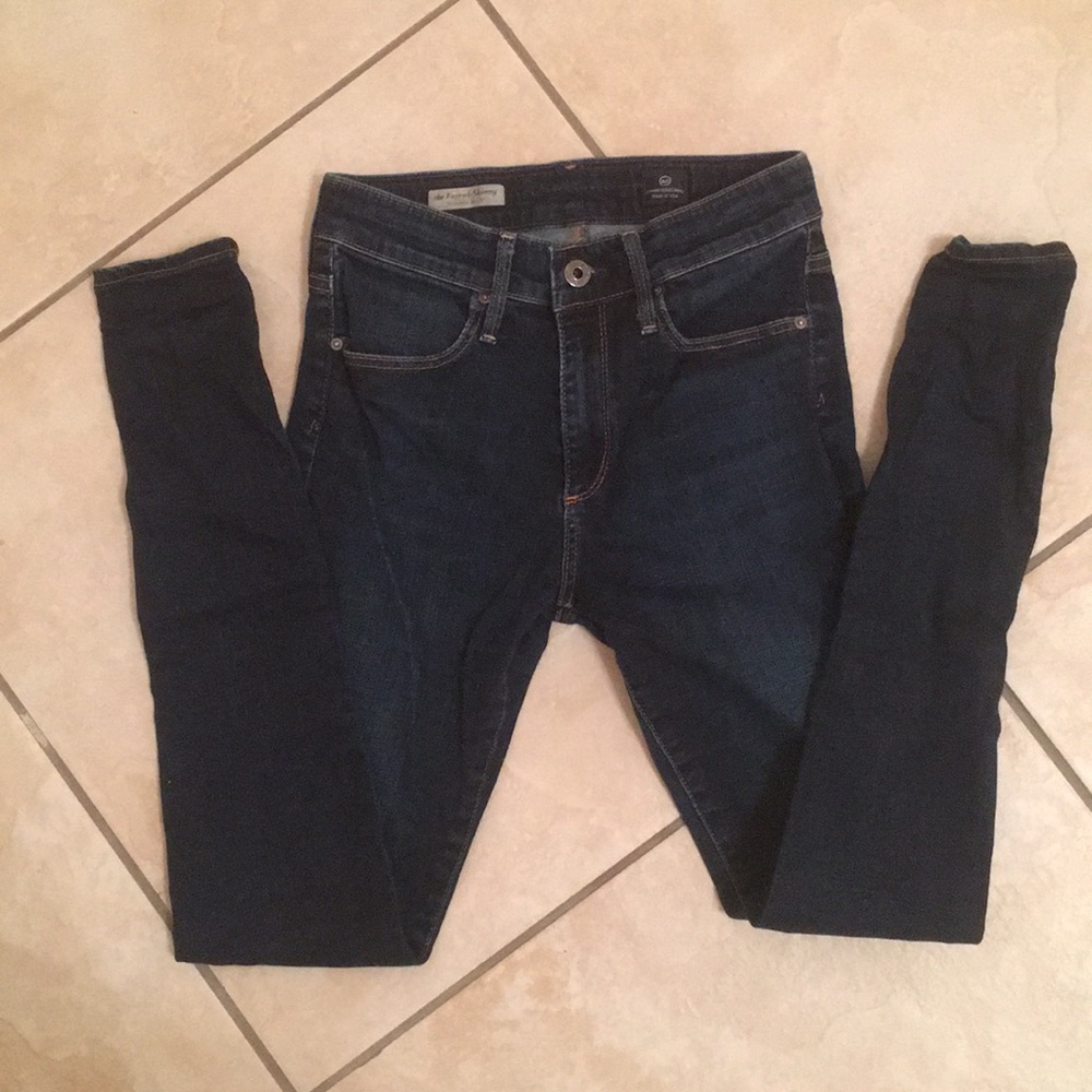 AG Farrah Skinny Jeans size 26