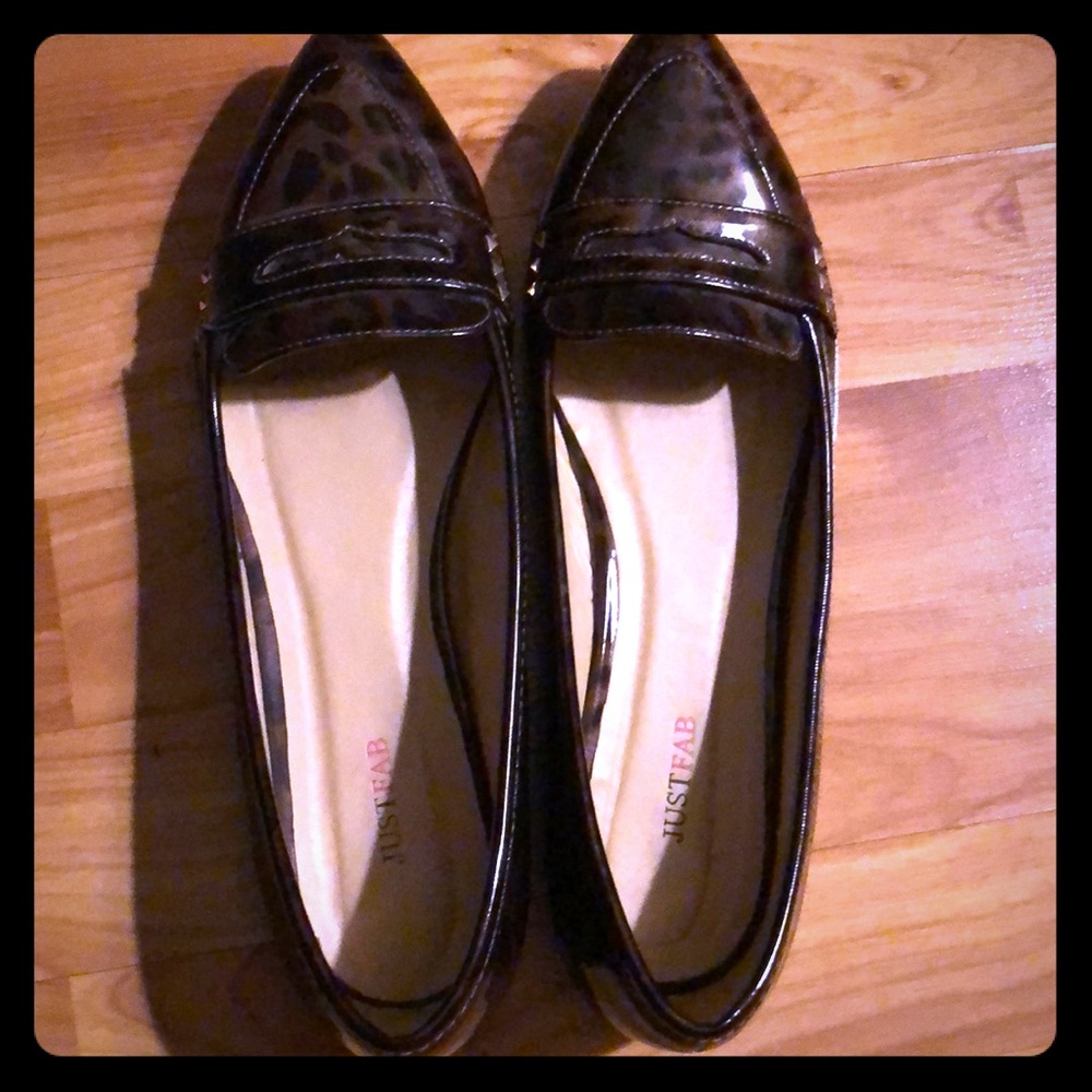 Brown leopard flats